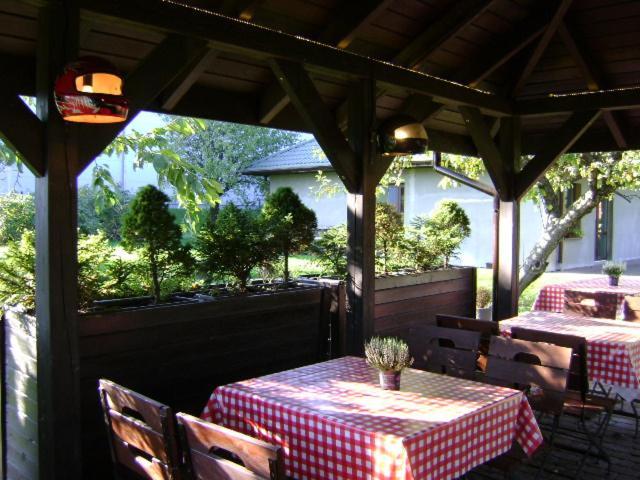 Bed & Breakfast Green Roof Rybarzowice  Exterior foto
