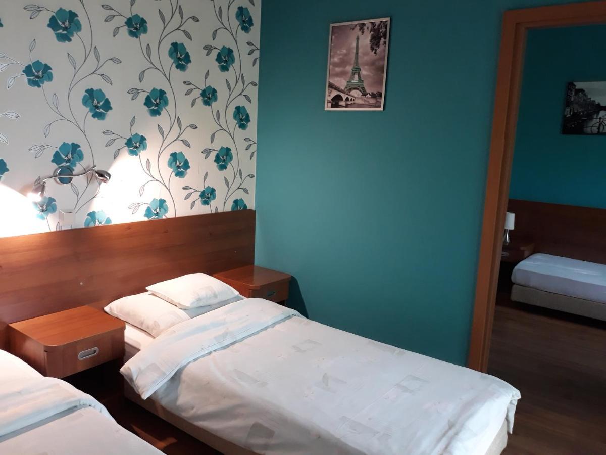 Bed & Breakfast Green Roof Rybarzowice  Exterior foto